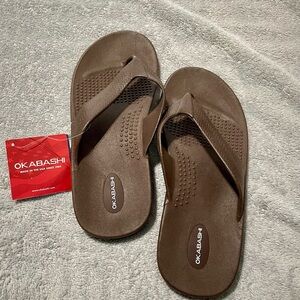Okabashi Classic Brown Sandals